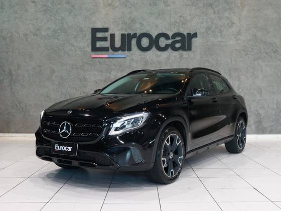 MERCEDES-BENZ GLA 200 1.6 CGI FLEX NIGHT 7G-DCT